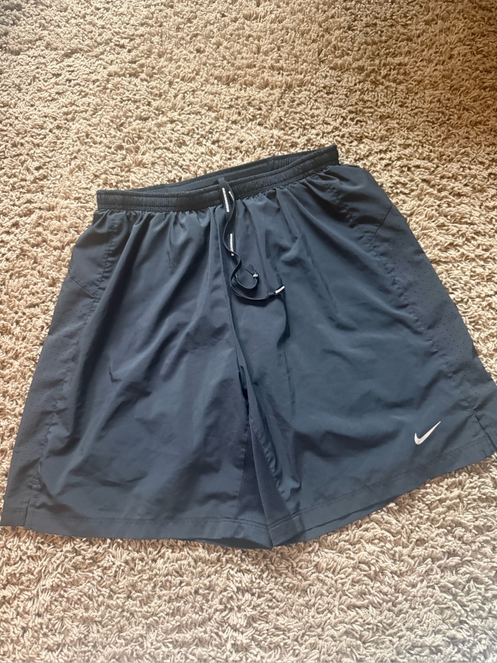 Nike Men’s Black Athletic Runnimg Training Shorts with White Swoosh Medium